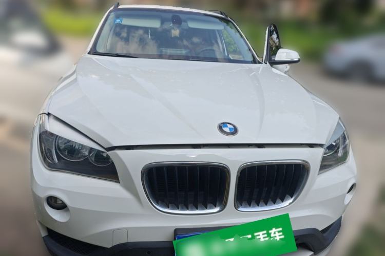 Used BMW X1 2015 sDrive18i Fashion Upgrade Edition Front Right 45 Deg