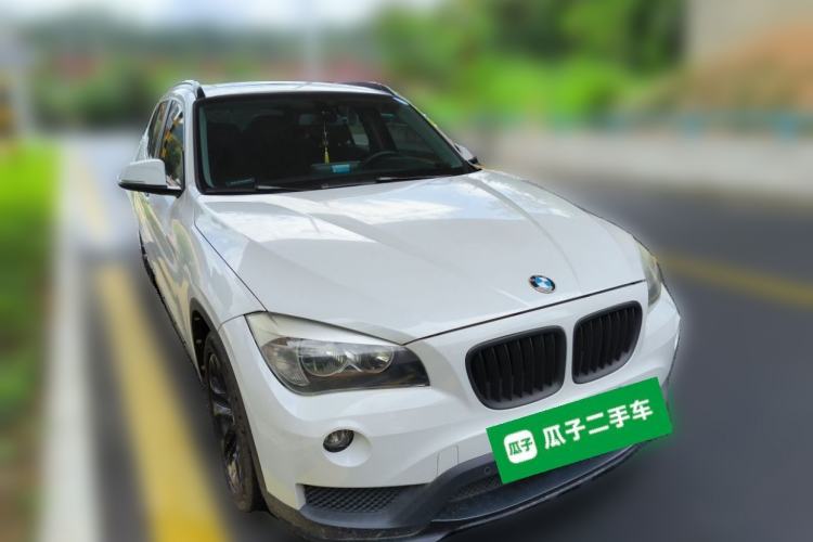 Used BMW X1 2015 sDrive18i Fashion Upgrade Edition Front Right 45 Deg