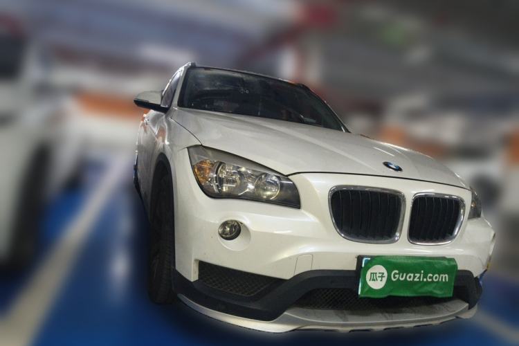 Used BMW X1 2015 sDrive18i Fashion Upgrade Edition Front Right 45 Deg