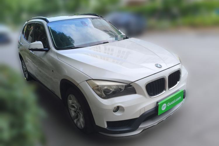 Used BMW X1 2015 sDrive18i Fashion Upgrade Edition Front Right 45 Deg