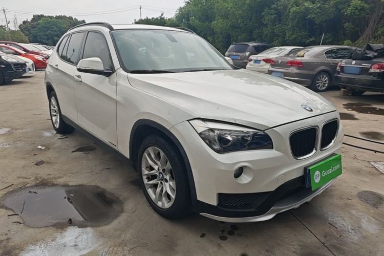 Used BMW X1 2015 sDrive18i Fashion Upgrade Edition Front Right 45 Deg