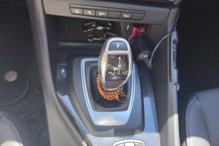 Used BMW X1 2015 sDrive18i Leading Edition Gear Lever