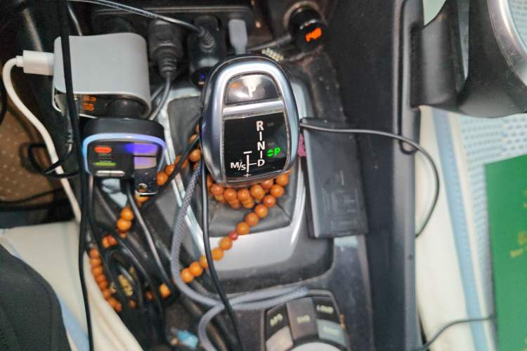 Used BMW X1 2015 sDrive18i Fashion Upgrade Edition Gear Lever