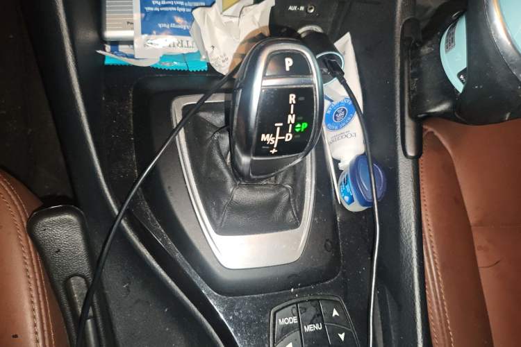 Used BMW X1 2015 sDrive18i Fashion Upgrade Edition Gear Lever