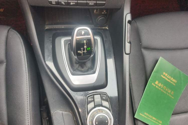 Used BMW X1 2015 sDrive18i Leading Edition Gear Lever