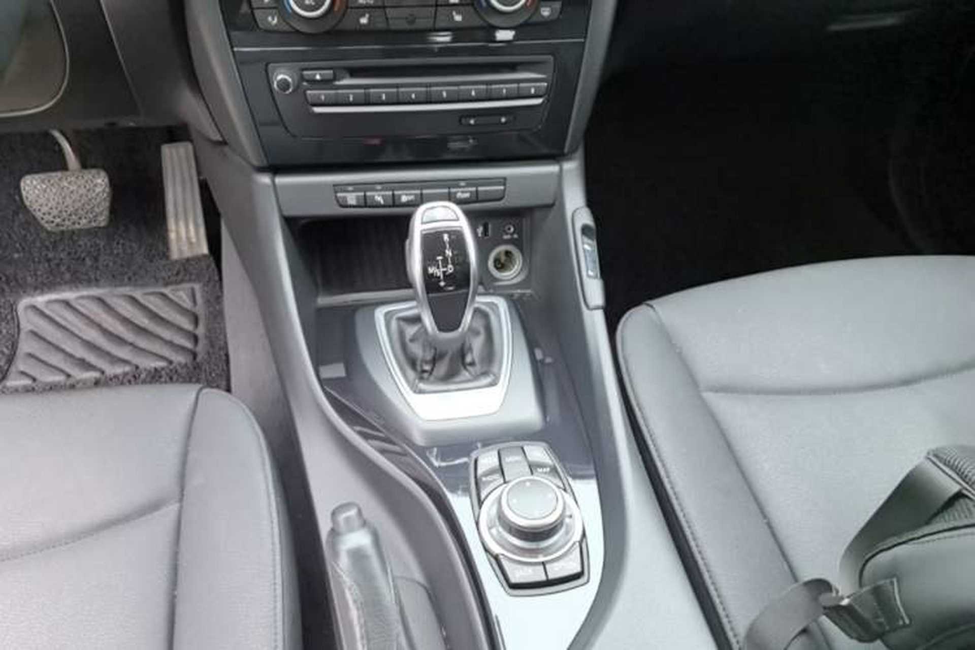 Used BMW X1 2015 sDrive18i Leading Edition Gear Lever