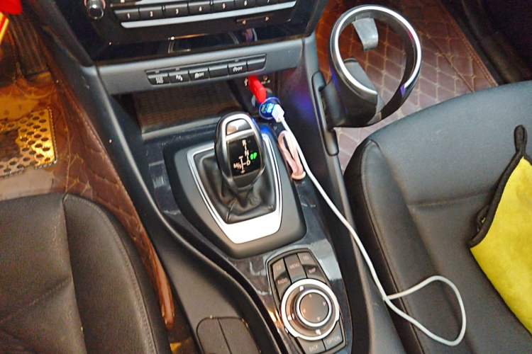 Used BMW X1 2015 sDrive18i Leading Edition Gear Lever