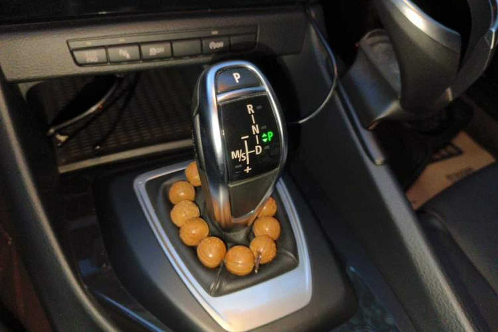 Used BMW X1 2015 sDrive18i Leading Edition Gear Lever