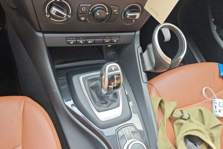 Used BMW X1 2015 sDrive18i Fashion Upgrade Edition Gear Lever