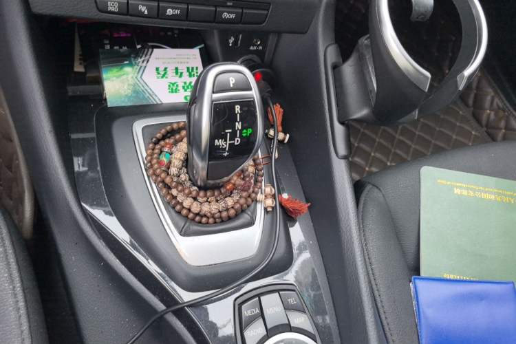 Used BMW X1 2015 sDrive18i Leading Edition Gear Lever