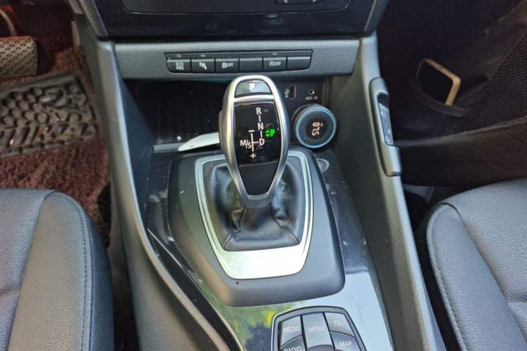Used BMW X1 2015 sDrive18i Leading Edition Gear Lever