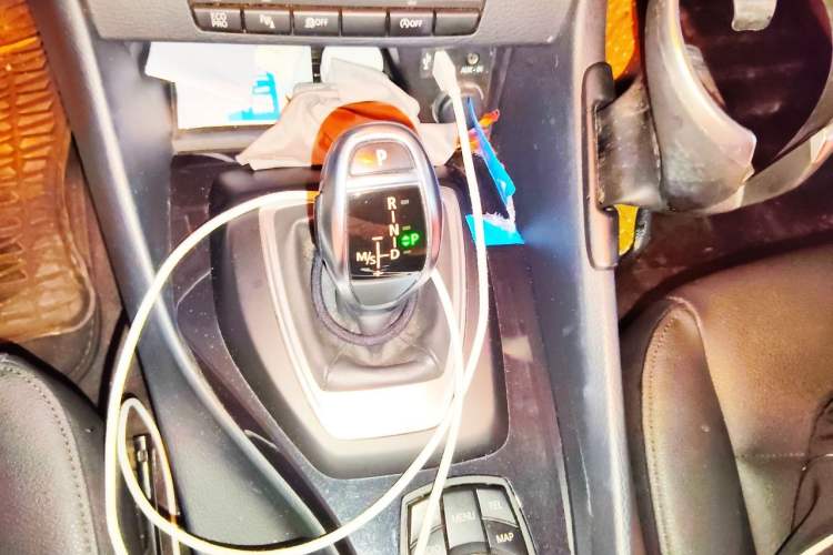 Used BMW X1 2015 sDrive18i Leading Edition Gear Lever