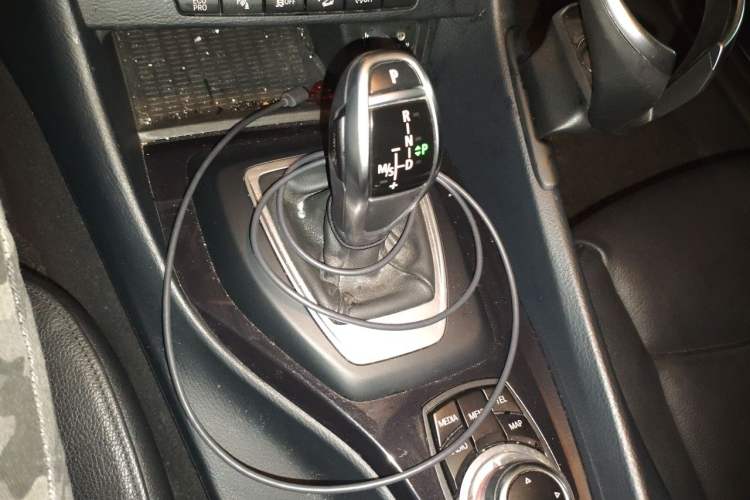 Used BMW X1 2015 xDrive20i Fashion Upgrade Edition Gear Lever