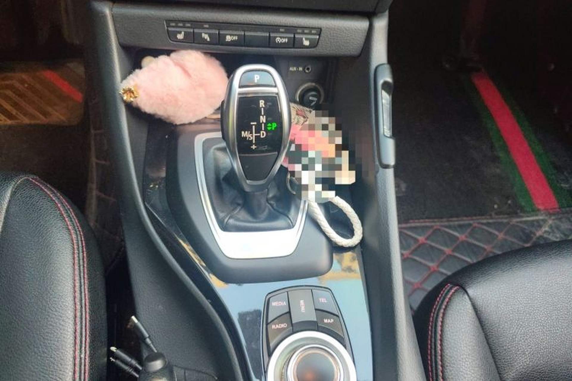 Used BMW X1 2015 sDrive18i Fashion Upgrade Edition Gear Lever