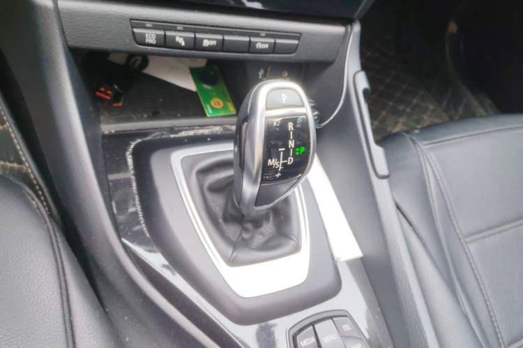 Used BMW X1 2015 sDrive18i Leading Edition Gear Lever