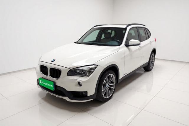 Ojetý BMW X1 2015 sDrive18i Leading Edition