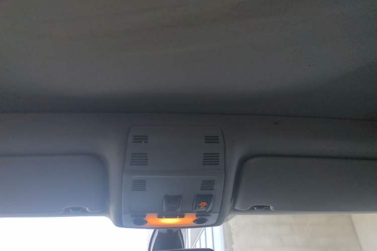 Used BMW X1 2015 sDrive18i Leading Edition Headliner