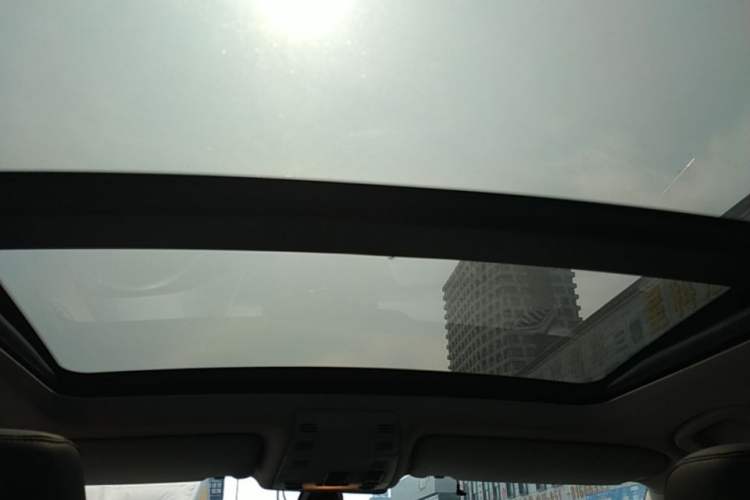 Used BMW X1 2015 sDrive18i Fashion Upgrade Edition Headliner