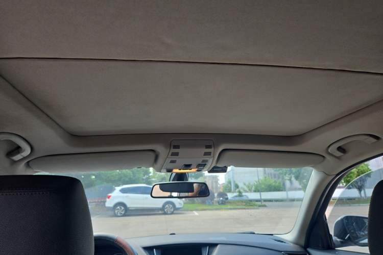 Used BMW X1 2015 sDrive18i Leading Edition Headliner