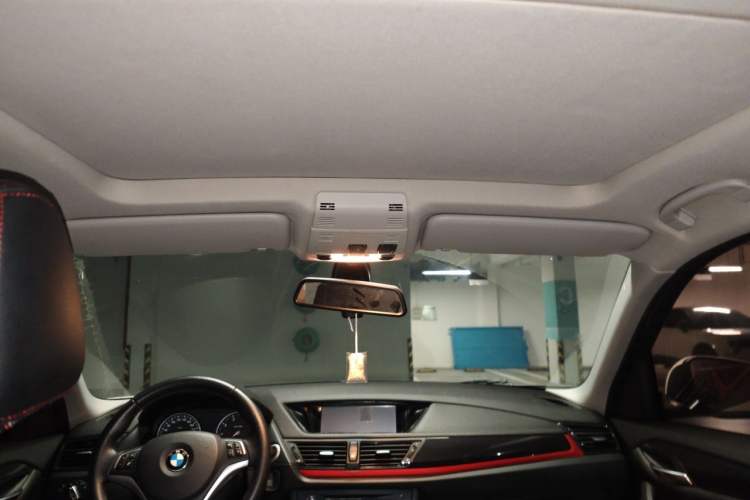 Used BMW X1 2015 sDrive18i Fashion Upgrade Edition Headliner