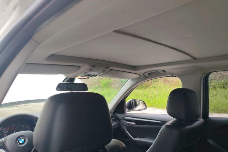 Used BMW X1 2015 sDrive18i Fashion Upgrade Edition Headliner