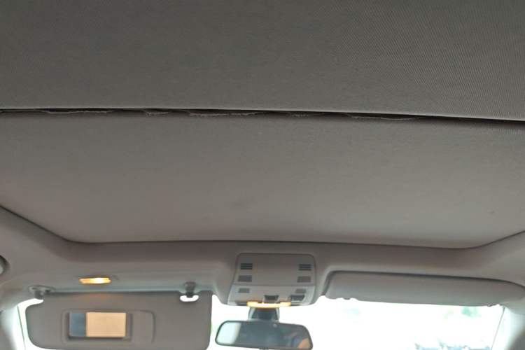 Used BMW X1 2015 sDrive18i Fashion Upgrade Edition Headliner