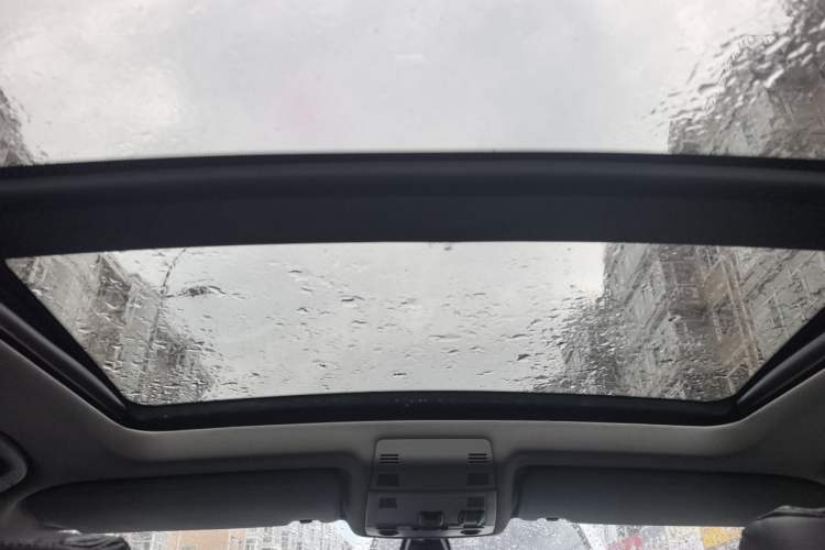 Used BMW X1 2015 sDrive18i Fashion Upgrade Edition Headliner