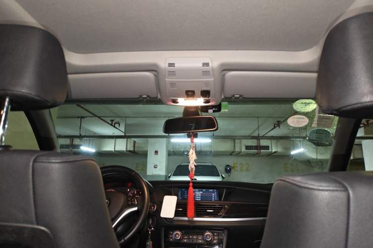 Used BMW X1 2015 sDrive18i Leading Edition Headliner
