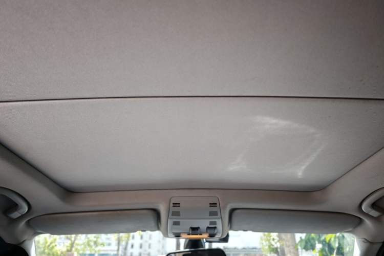 Used BMW X1 2015 sDrive18i Fashion Upgrade Edition Headliner