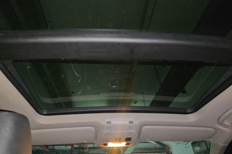 Used BMW X1 2015 sDrive18i Leading Edition Headliner