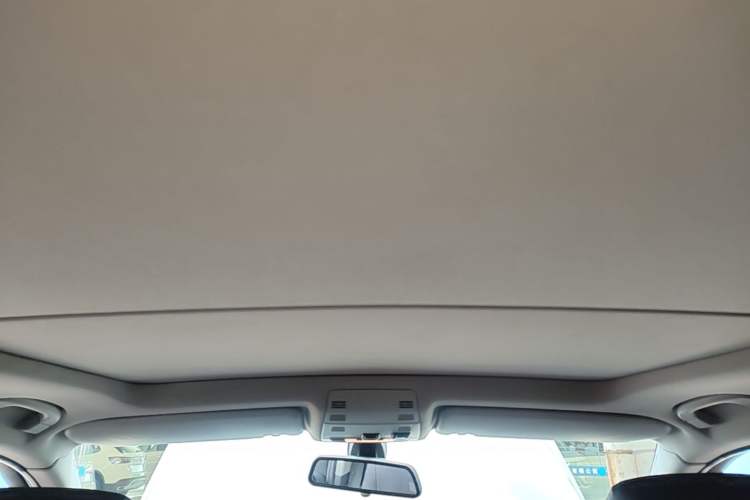 Used BMW X1 2015 sDrive18i Fashion Upgrade Edition Headliner