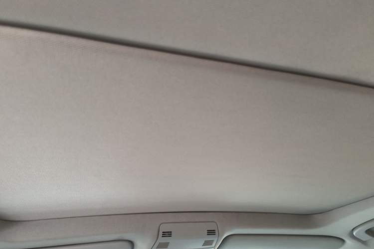 Used BMW X1 2015 sDrive18i Fashion Upgrade Edition Headliner