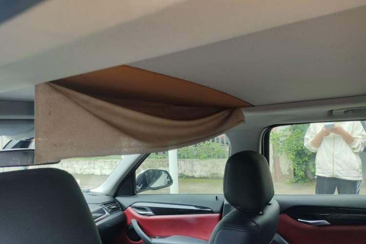 Used BMW X1 2015 sDrive18i Fashion Upgrade Edition Headliner