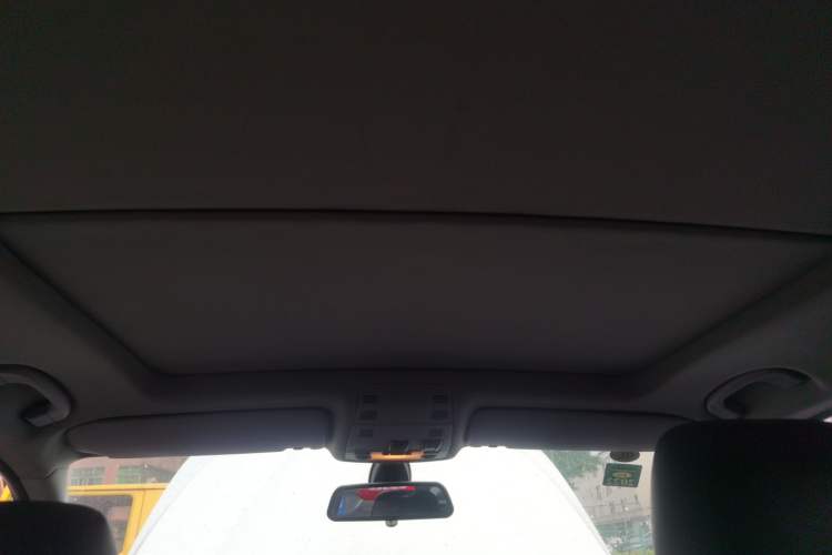 Used BMW X1 2015 sDrive18i Fashion Upgrade Edition Headliner