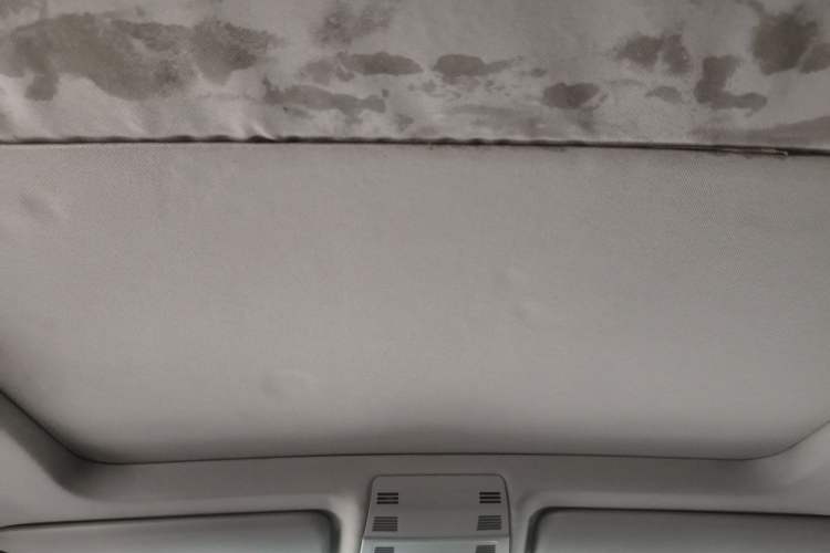 Used BMW X1 2015 sDrive18i Fashion Upgrade Edition Headliner