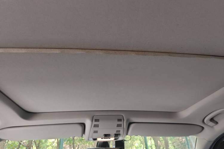 Used BMW X1 2015 sDrive18i Fashion Upgrade Edition Headliner