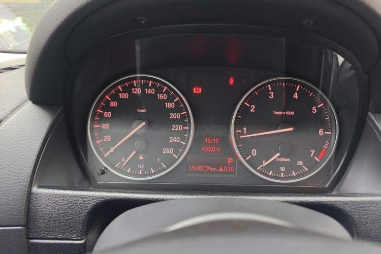 Used BMW X1 2015 sDrive18i Fashion Upgrade Edition Instrument Cluster