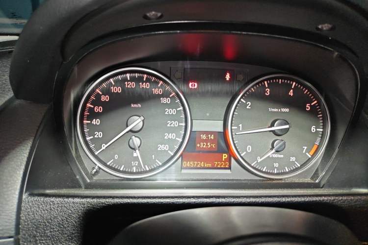 Used BMW X1 2015 sDrive18i Leading Edition Instrument Cluster