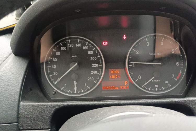Used BMW X1 2015 sDrive18i Leading Edition Instrument Cluster