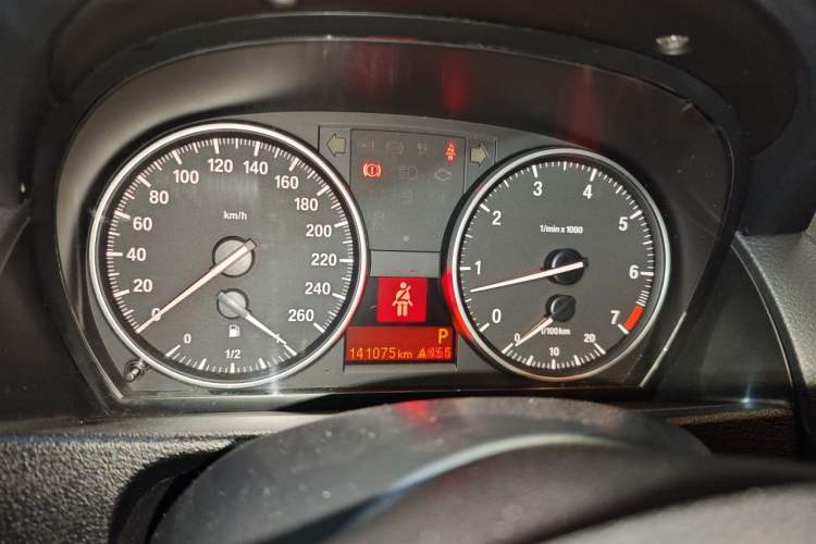Used BMW X1 2015 sDrive18i Fashion Upgrade Edition Instrument Cluster