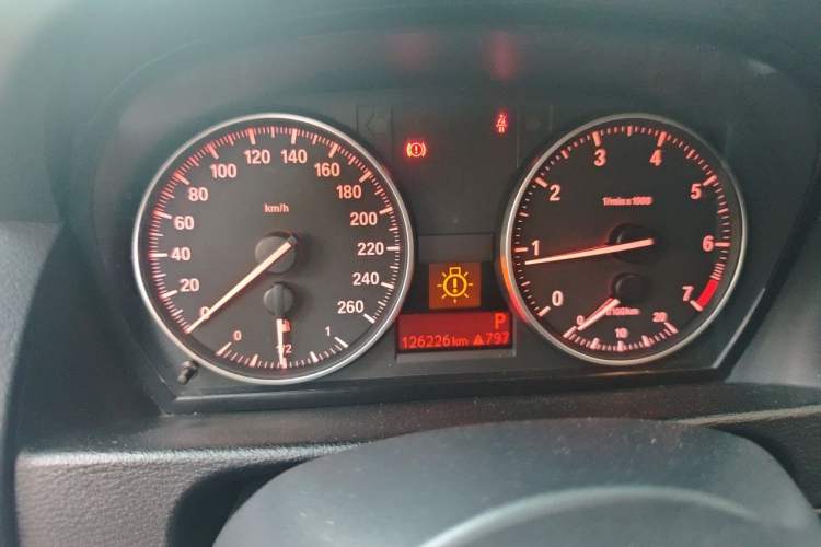 Used BMW X1 2015 sDrive18i Fashion Upgrade Edition Instrument Cluster