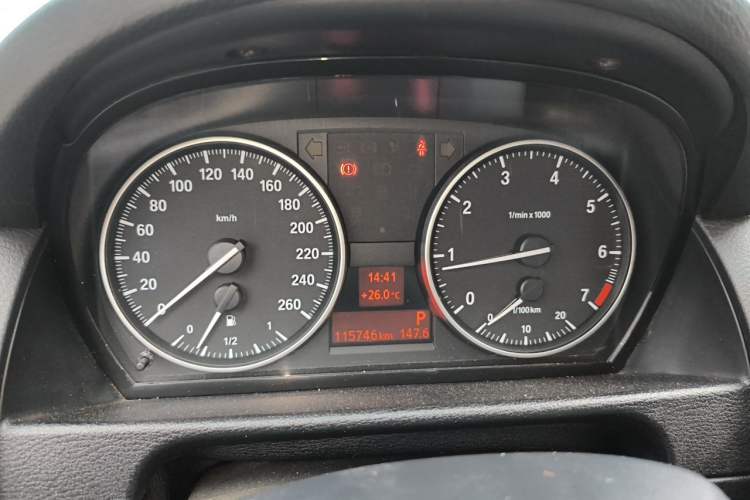 Used BMW X1 2015 sDrive18i Leading Edition Instrument Cluster