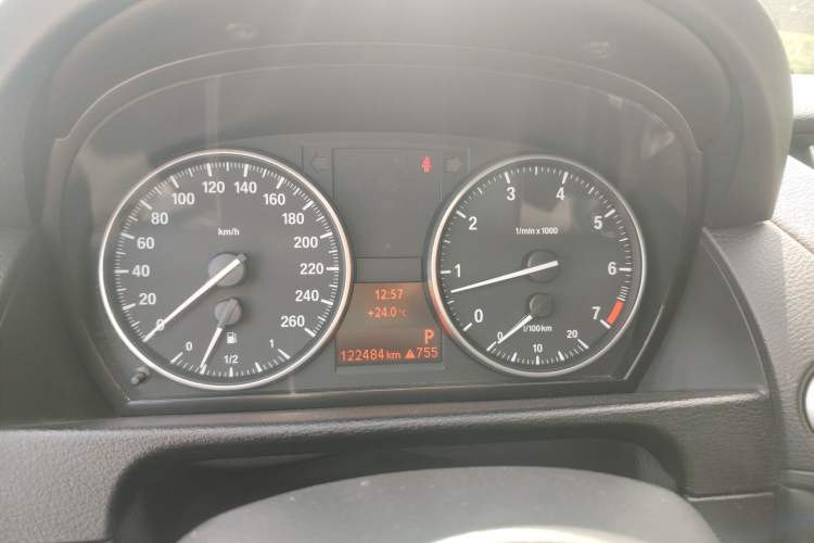 Used BMW X1 2015 xDrive20i Fashion Upgrade Edition Instrument Cluster