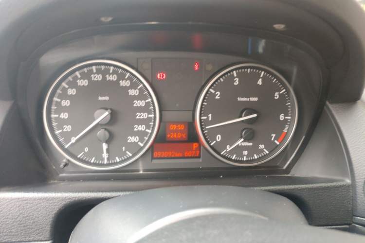 Used BMW X1 2015 sDrive18i Fashion Upgrade Edition Instrument Cluster