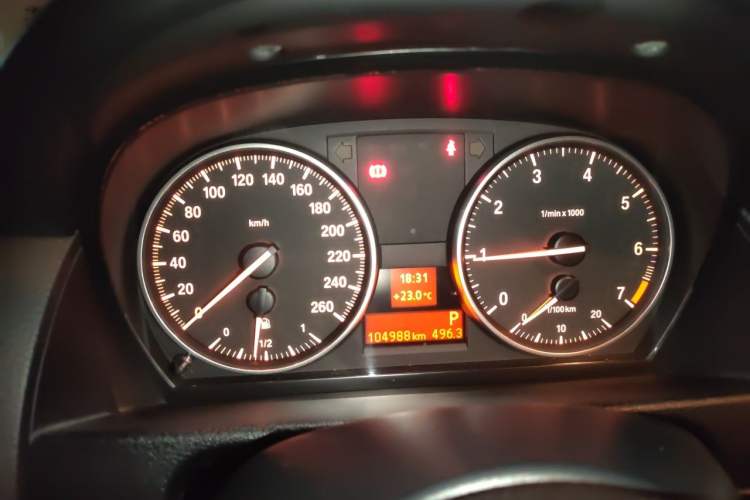 Used BMW X1 2015 sDrive18i Fashion Upgrade Edition Instrument Cluster