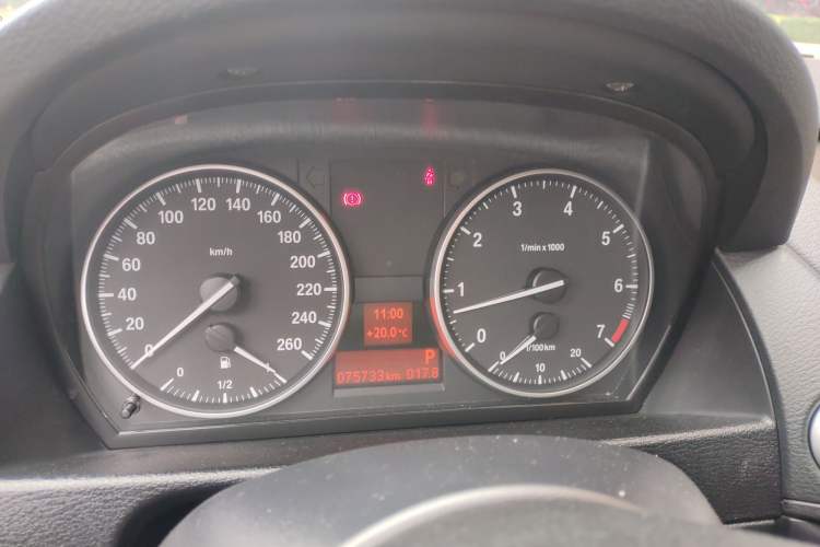 Used BMW X1 2015 sDrive18i Fashion Upgrade Edition Instrument Cluster
