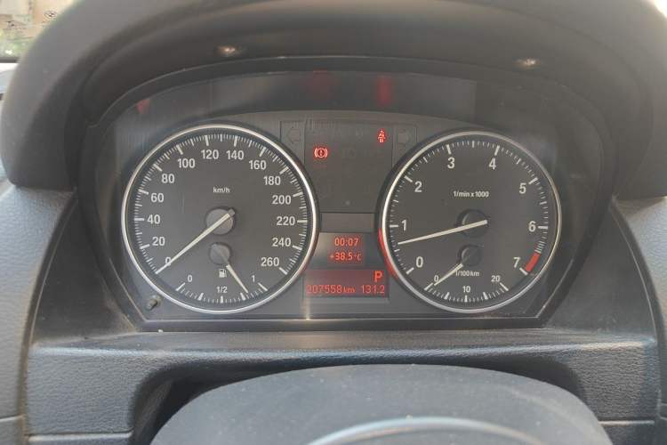 Used BMW X1 2015 sDrive18i Fashion Upgrade Edition Instrument Cluster