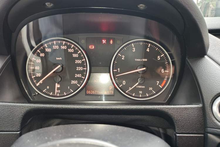 Used BMW X1 2015 sDrive18i Fashion Upgrade Edition Instrument Cluster