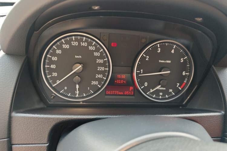 Used BMW X1 2015 sDrive18i Fashion Upgrade Edition Instrument Cluster