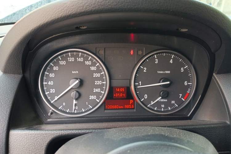 Used BMW X1 2015 xDrive20i Fashion Upgrade Edition Instrument Cluster